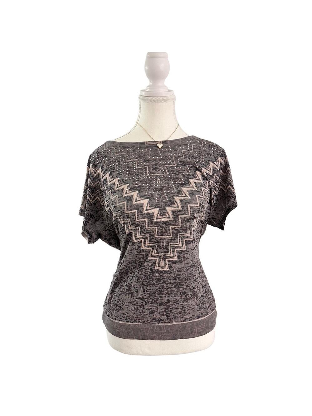 2000s Vintage Size XS-Small Gabriel Solis Vibes Short Sleeve Geometric Pattern